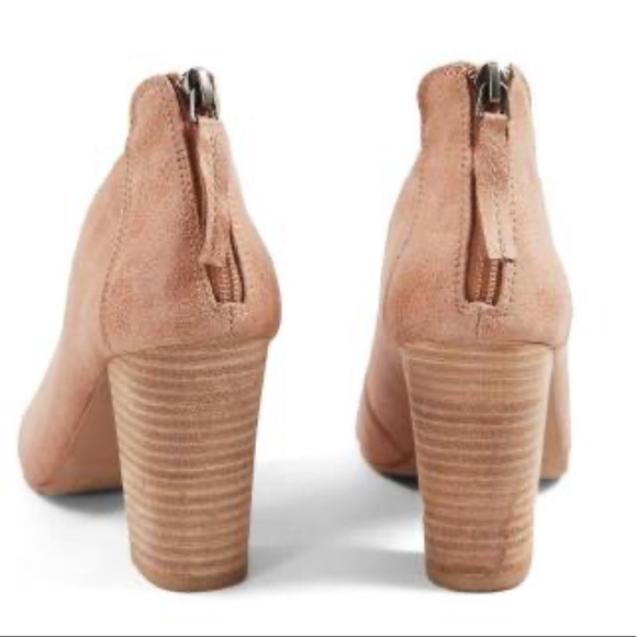 Very G Womens Swoop Peep Toe Classic Pumps - Picture 2 of 4